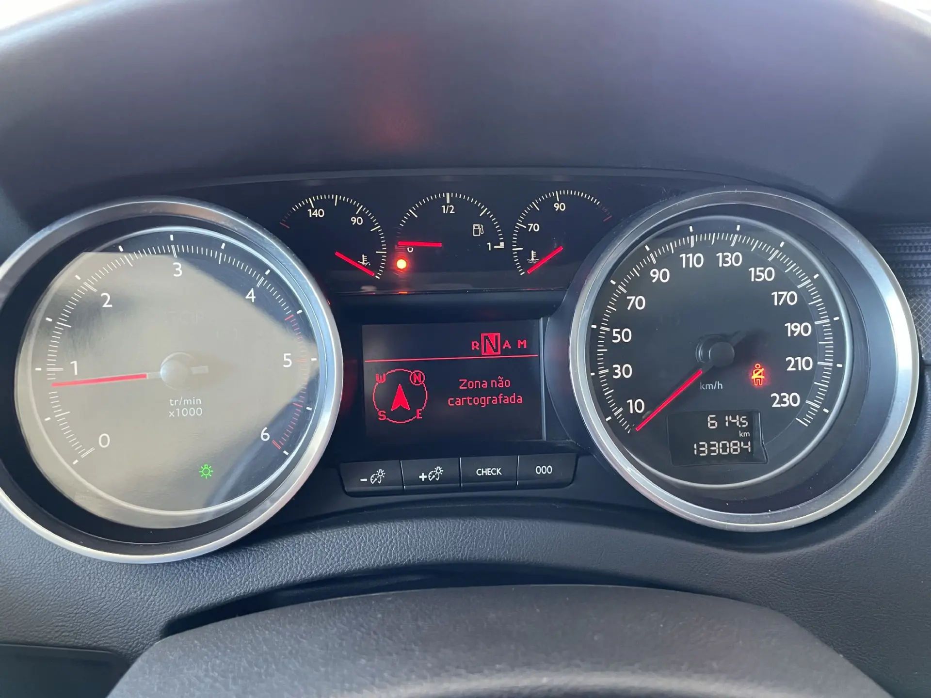 Peugeot 508 SW 1.6 e-HDi Allure 2-Tronic J18 12