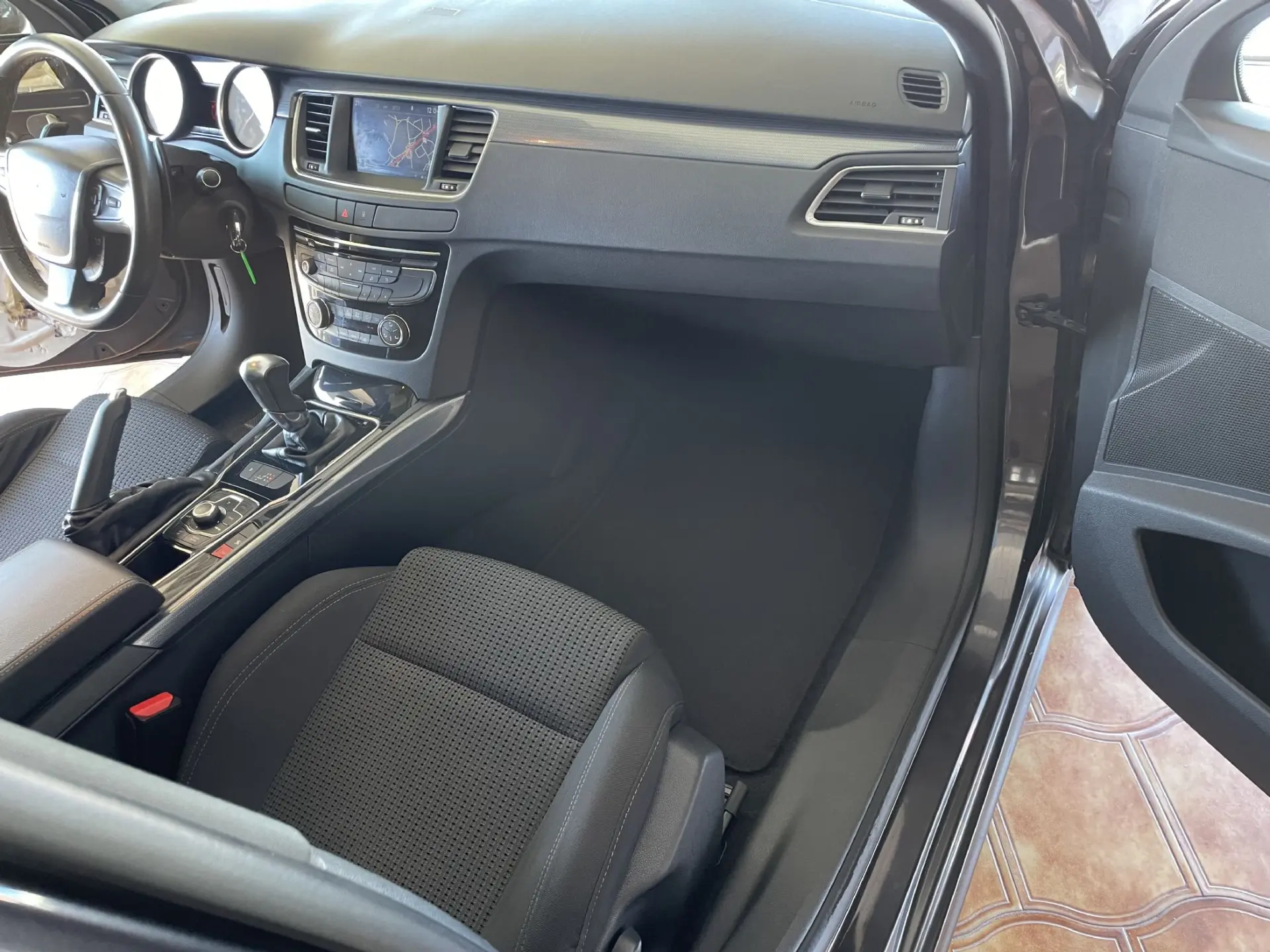 Peugeot 508 SW 1.6 e-HDi Allure 2-Tronic J18 18