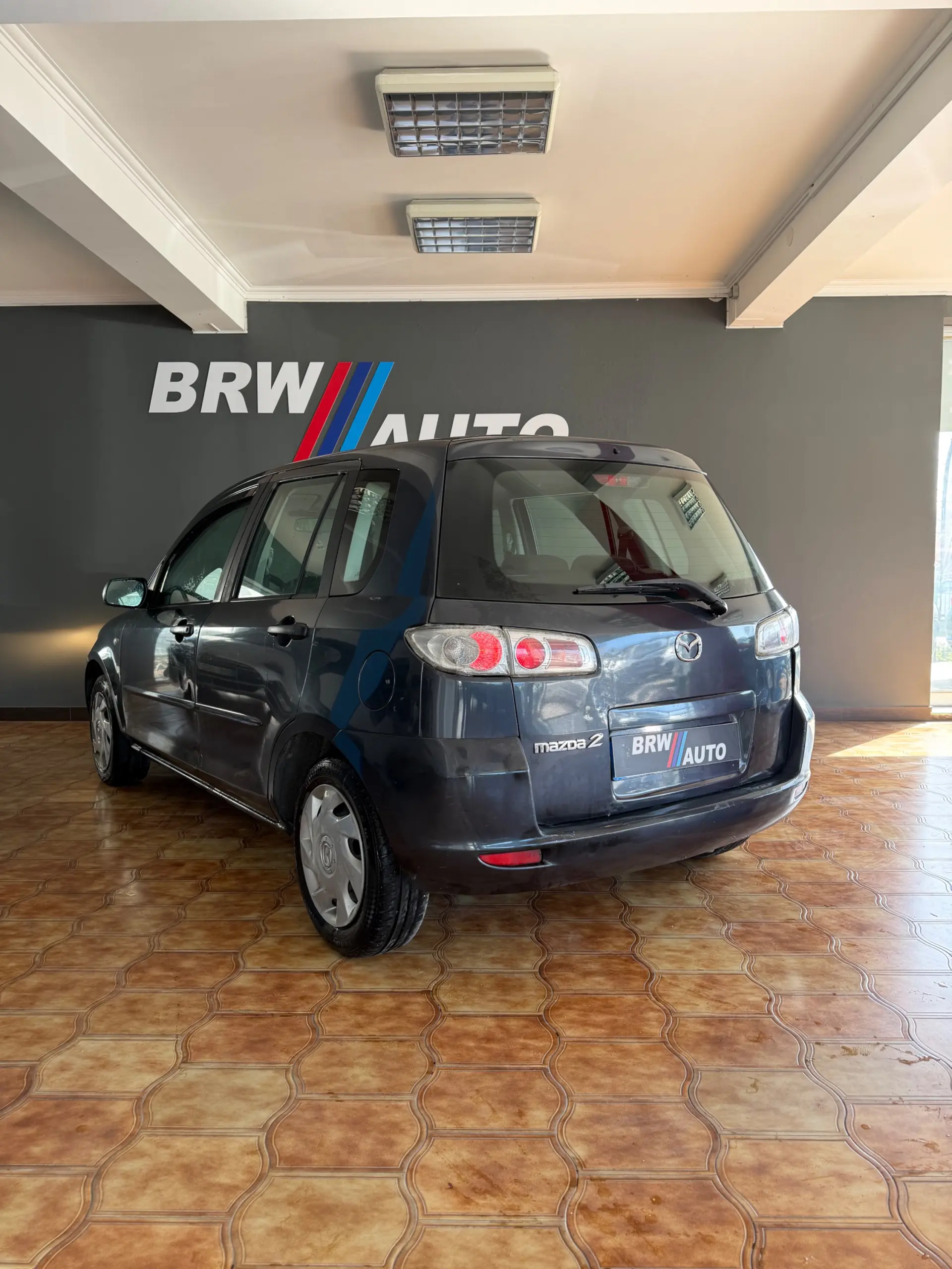 Mazda 2 1.25 Exclusive 2