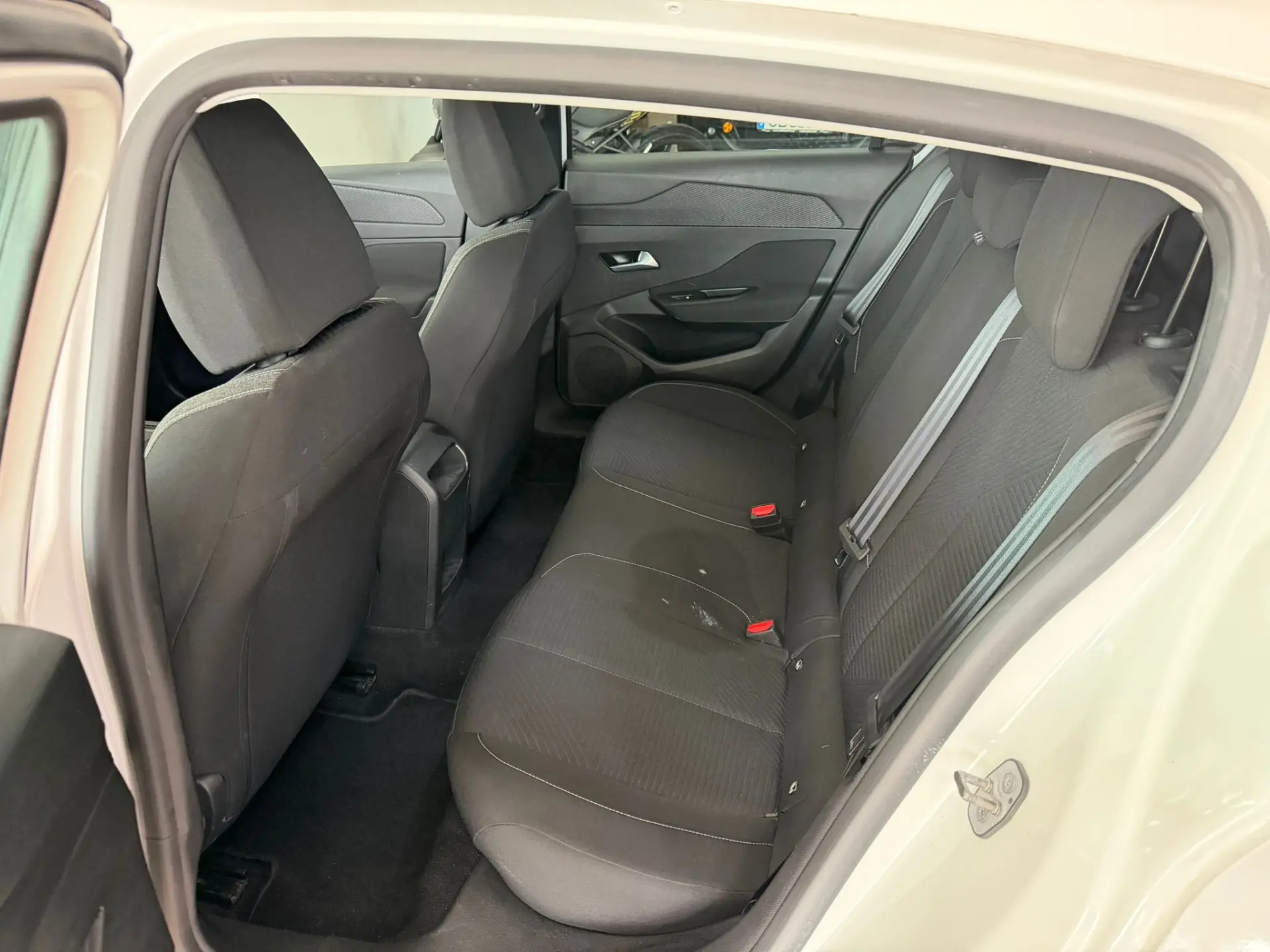 Peugeot 308 1.5 BlueHDi Allure Pack 11