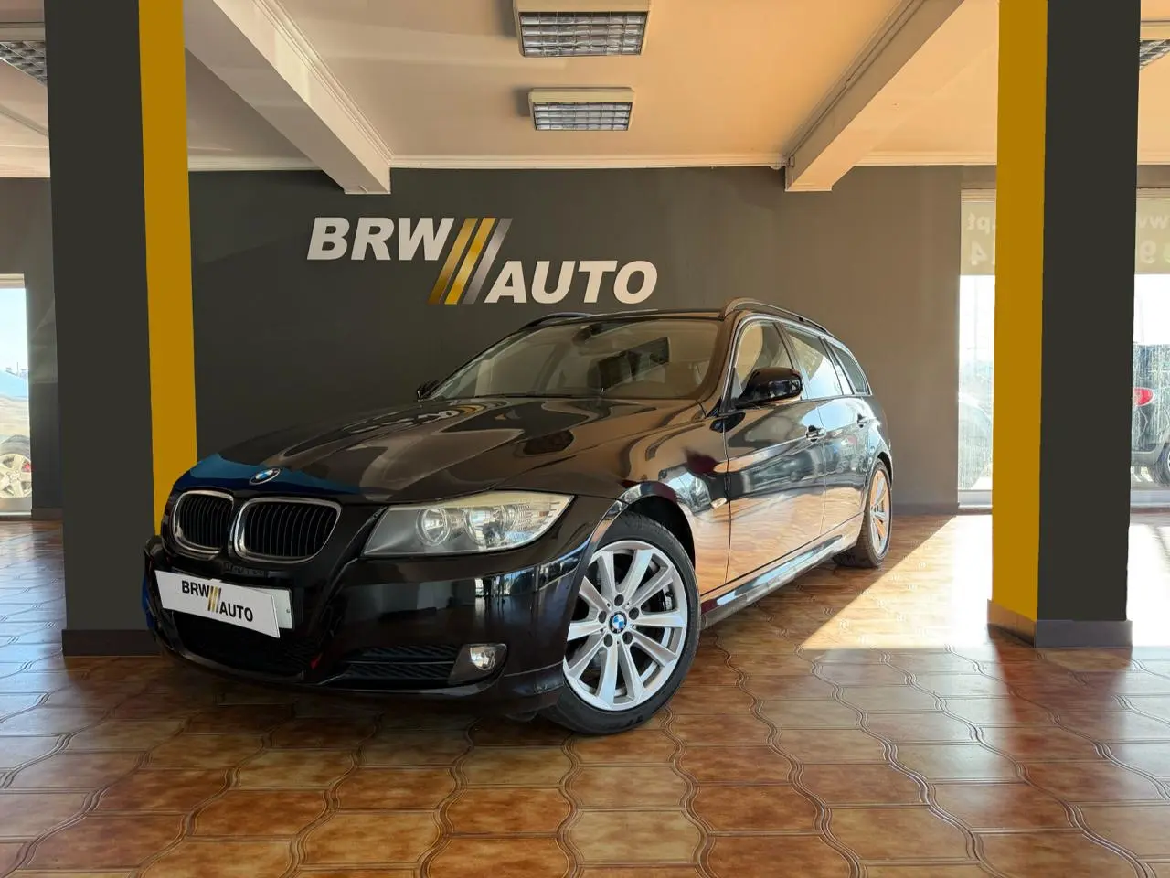 BMW 318 d Touring Navigation 1