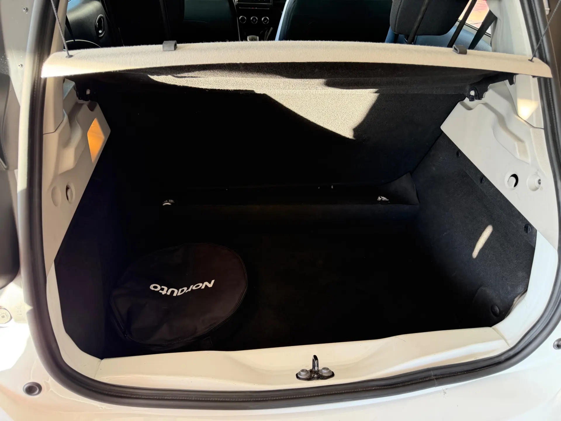 Renault Zoe (c/ Bateria) Intens 50 17