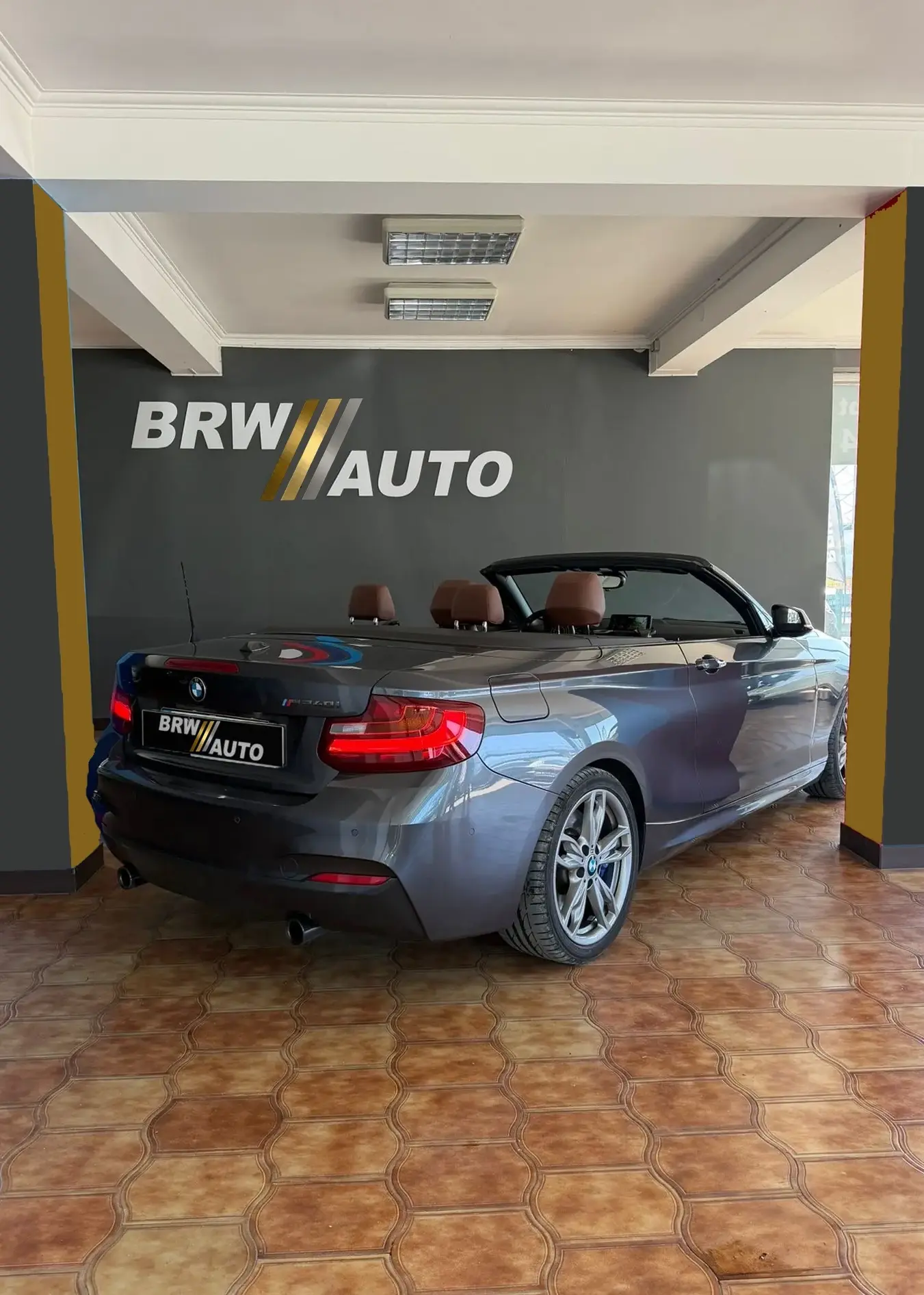 BMW M240i xDrive Sport-Aut. 7