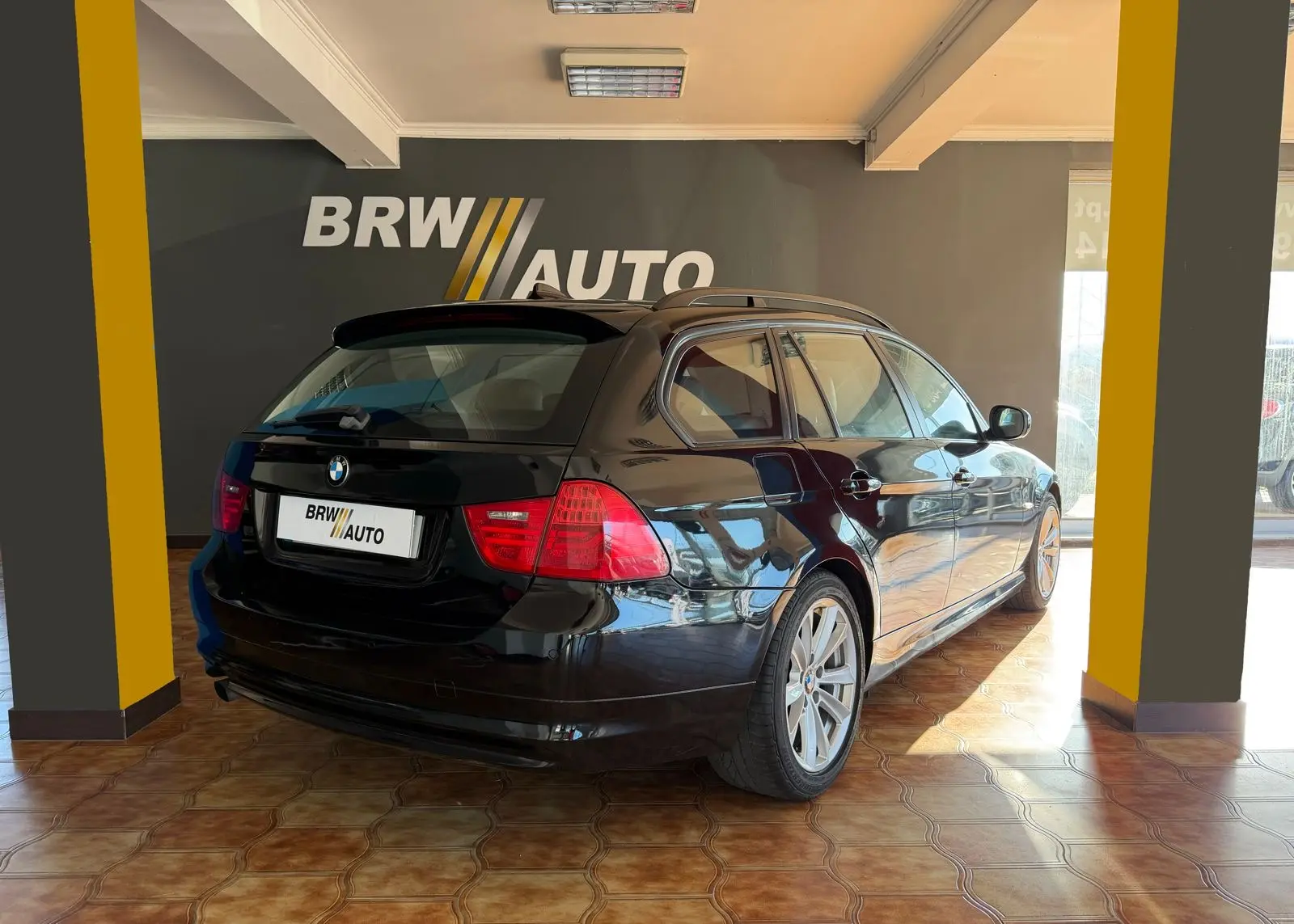 BMW 318 d Touring Navigation 5