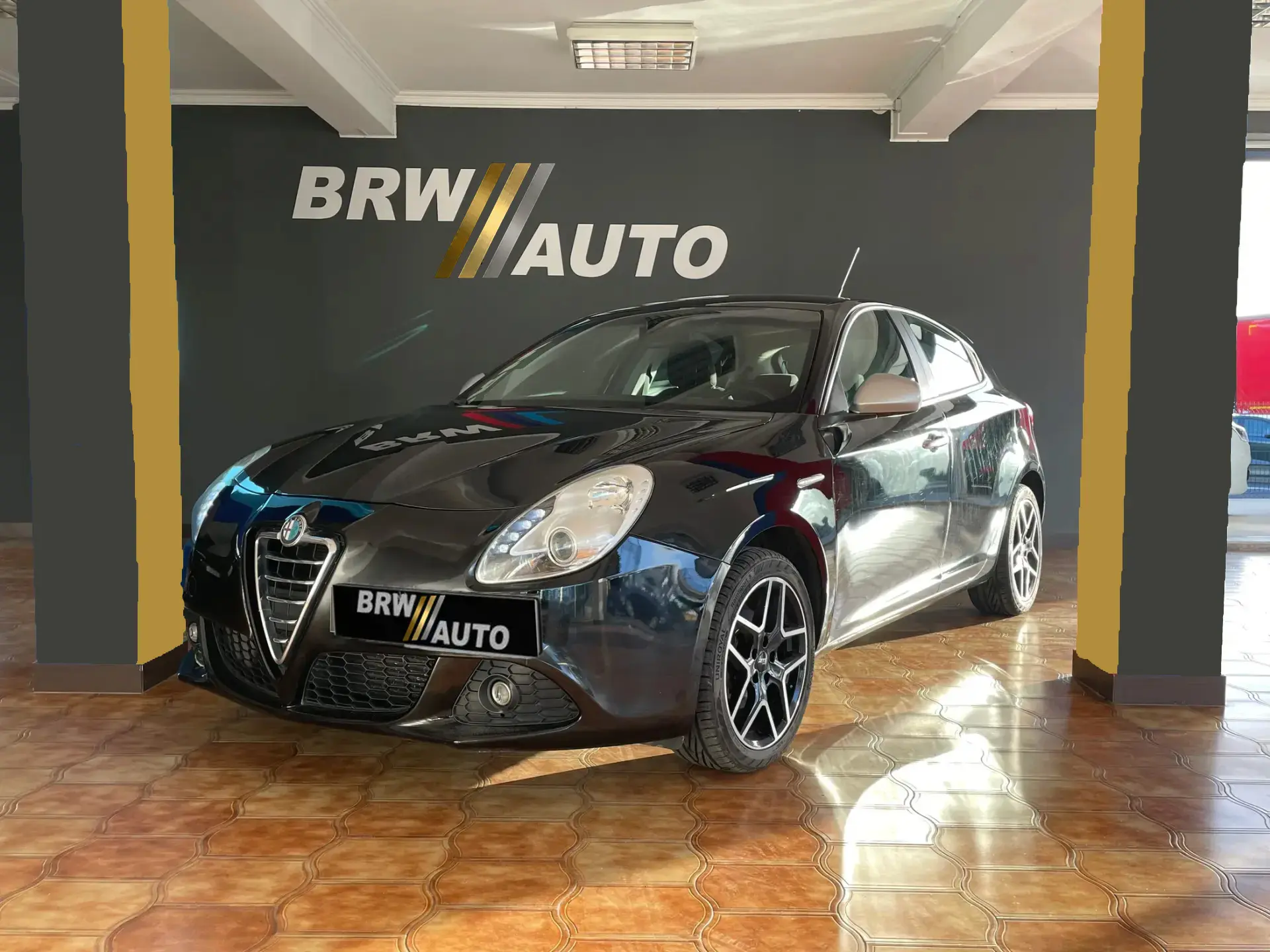 Alfa Romeo Giulietta 1.6 JTDm Distinctive 1