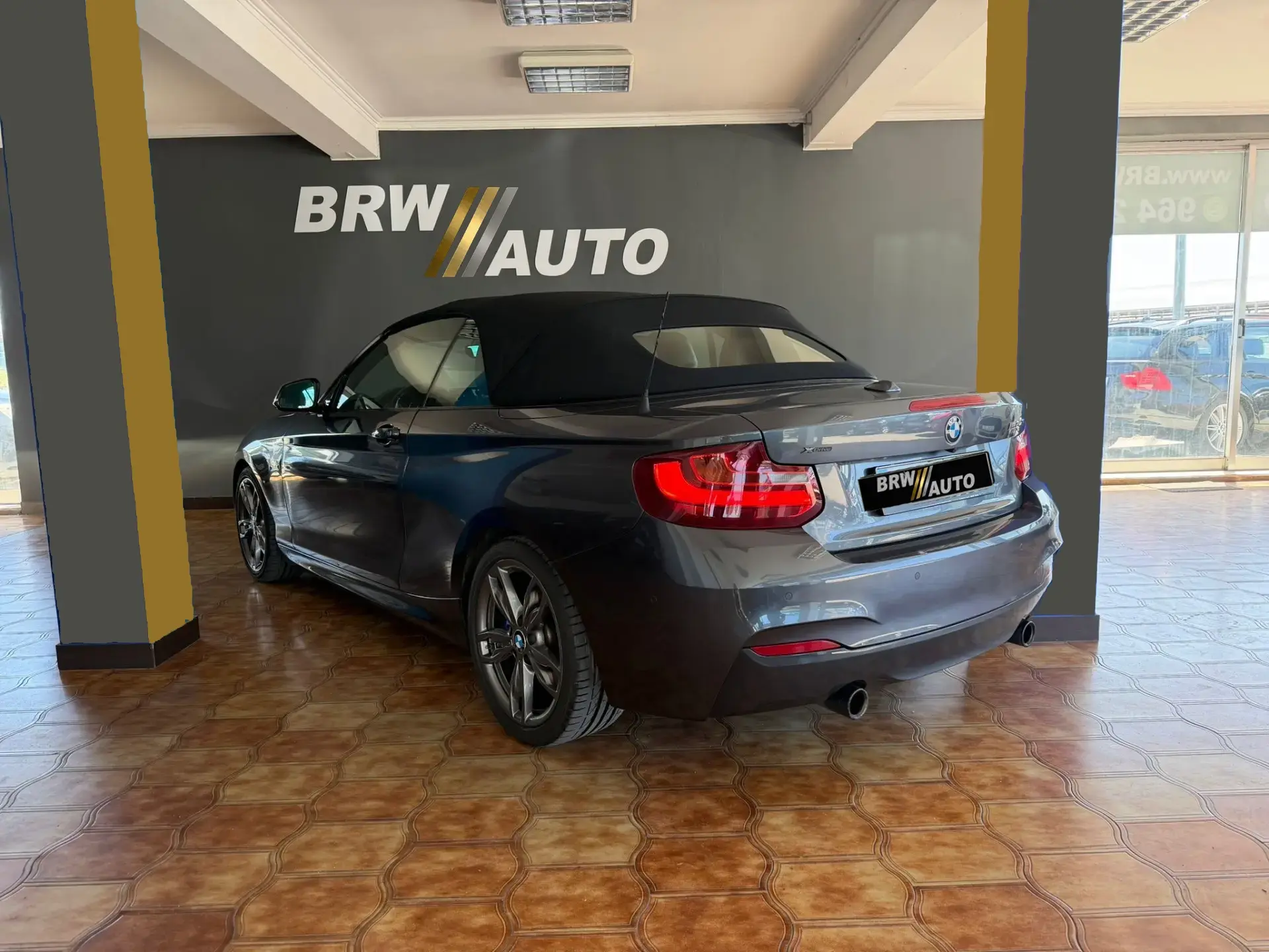 BMW M240i xDrive Sport-Aut. 2