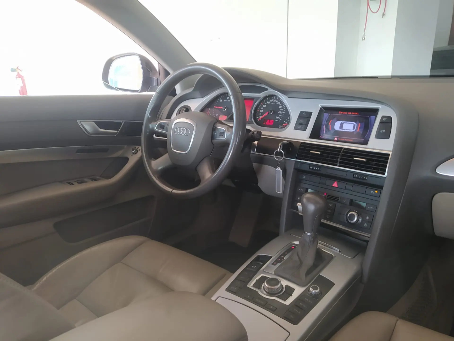 Audi A6 Avant 2.0 TDi Advance Multitronic 21