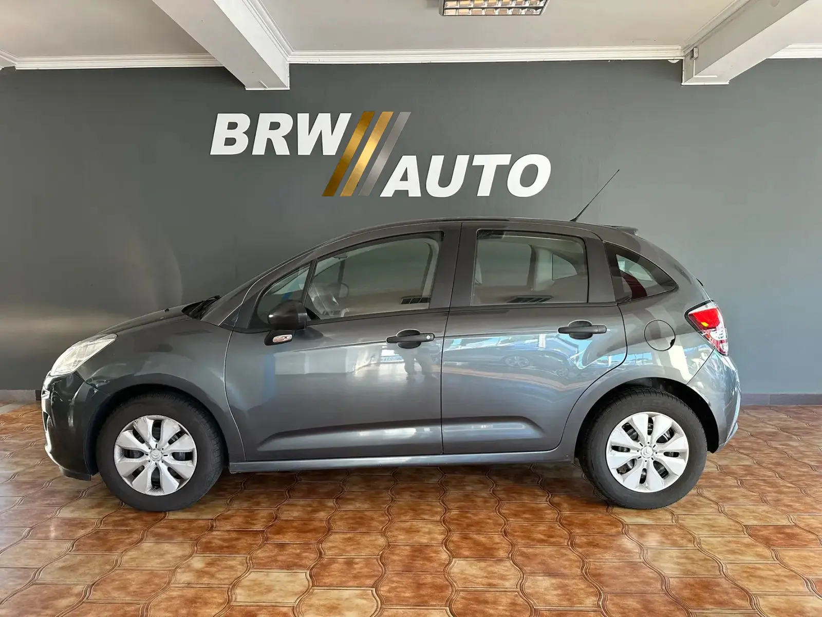 Citroen C3 1.0 VTi Attraction 2