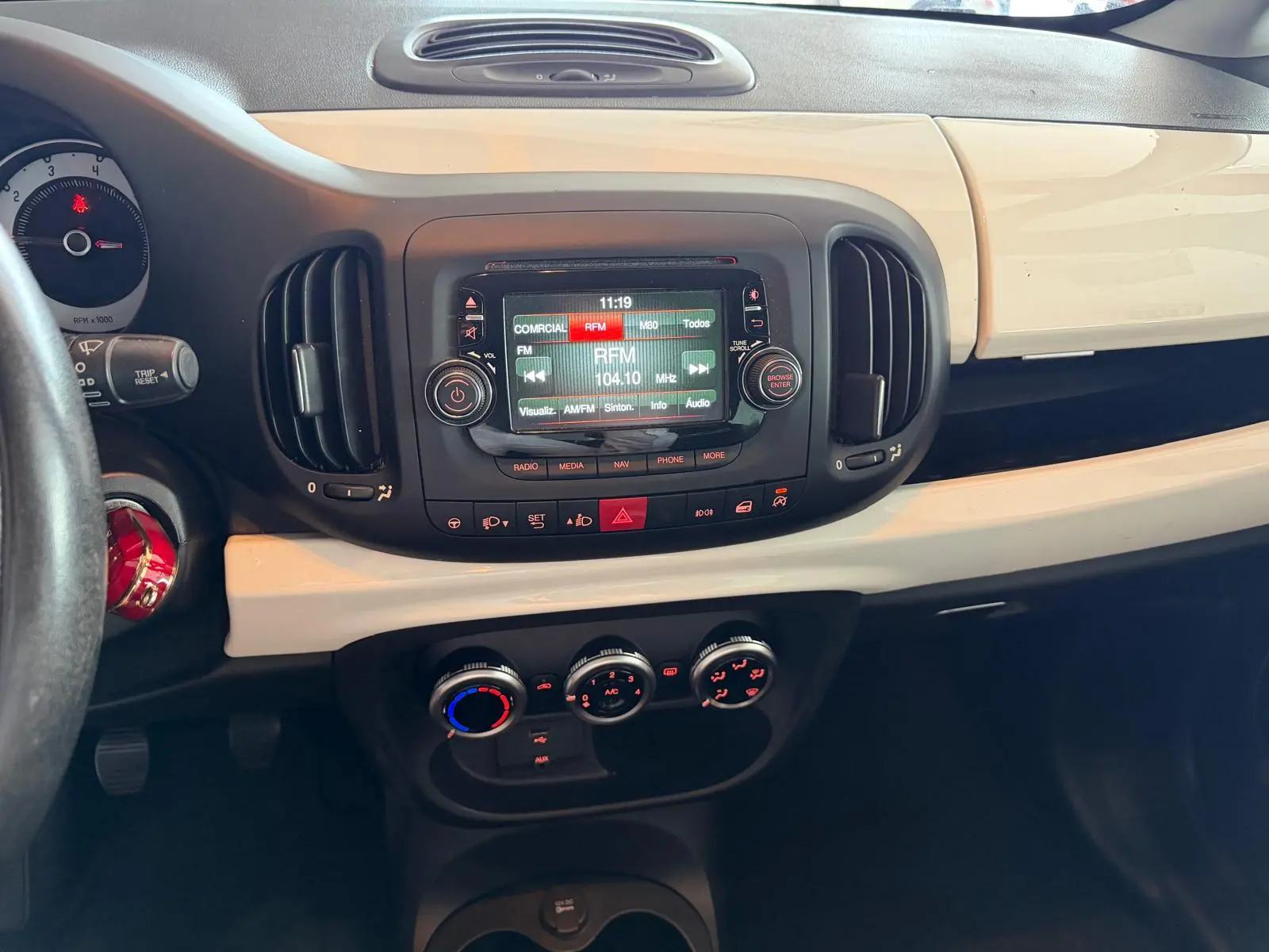 Fiat 500L 1.3 MJ Trekking S&S 13