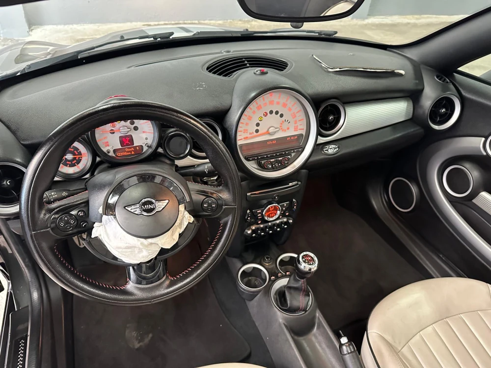 MINI John Cooper Works S Roadster 6