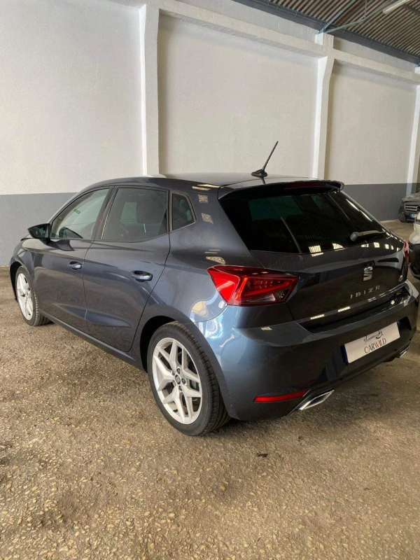 SEAT Ibiza FR 1.0 9