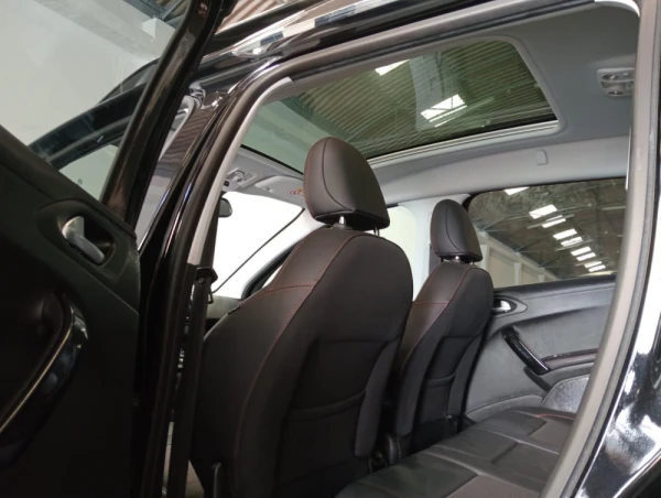 Peugeot 2008 null 11