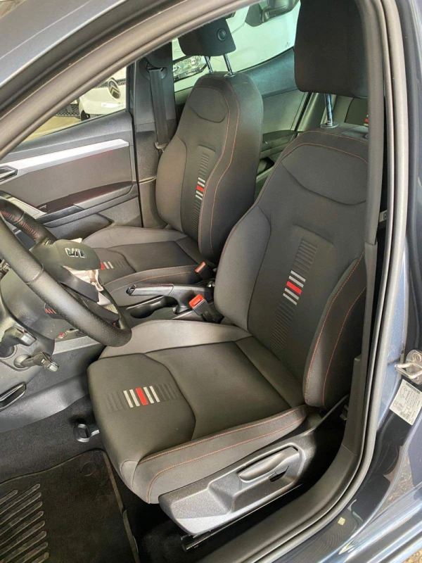 SEAT Ibiza FR 1.0 19