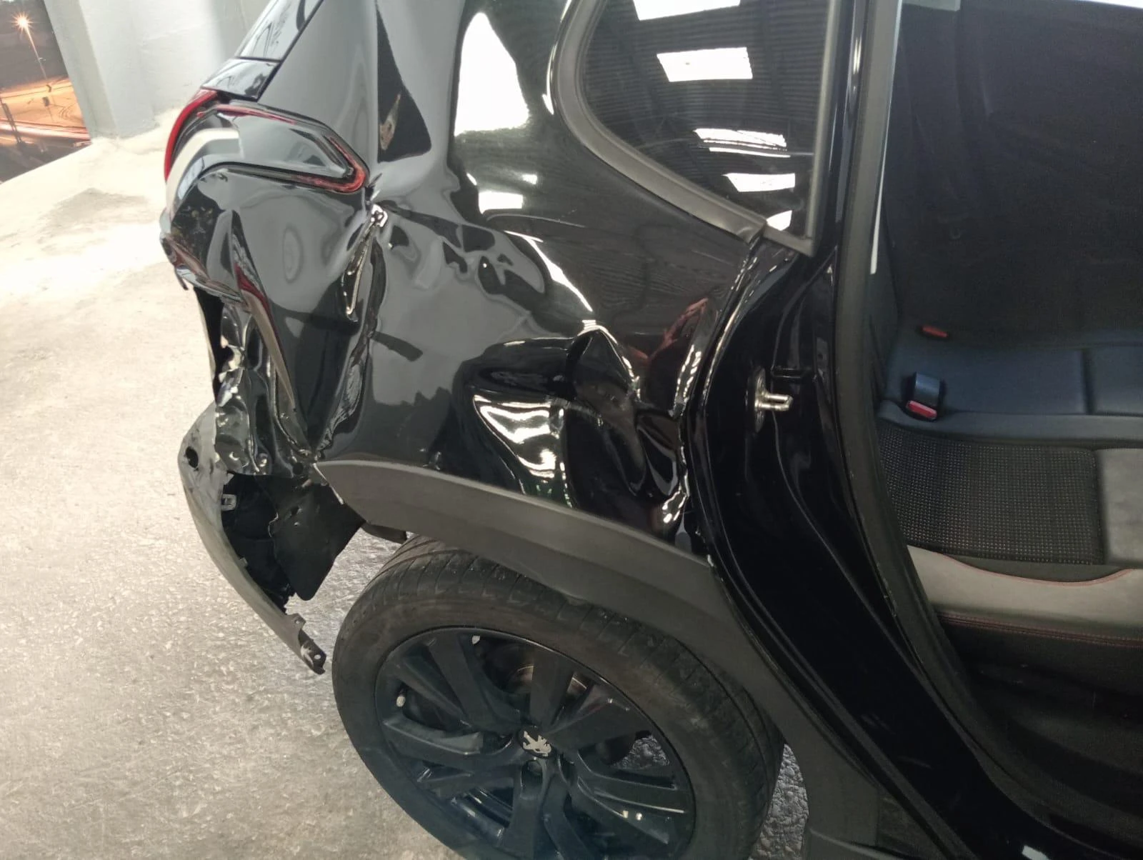 Peugeot 2008 null 14