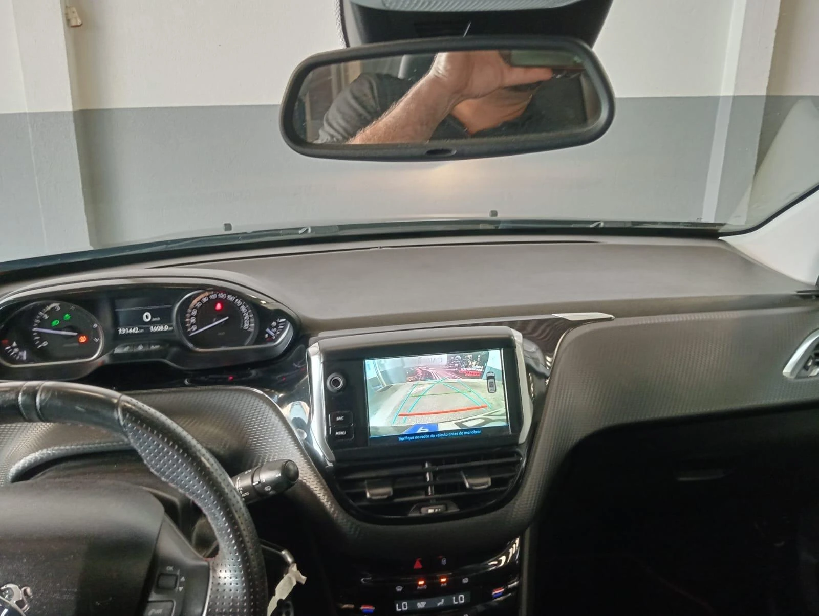 Peugeot 2008 null 16