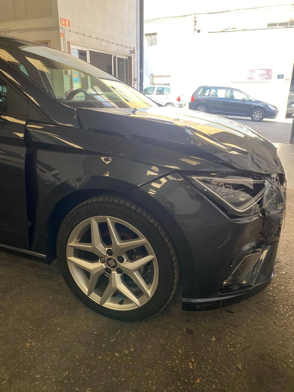 SEAT Ibiza FR 1.0 4