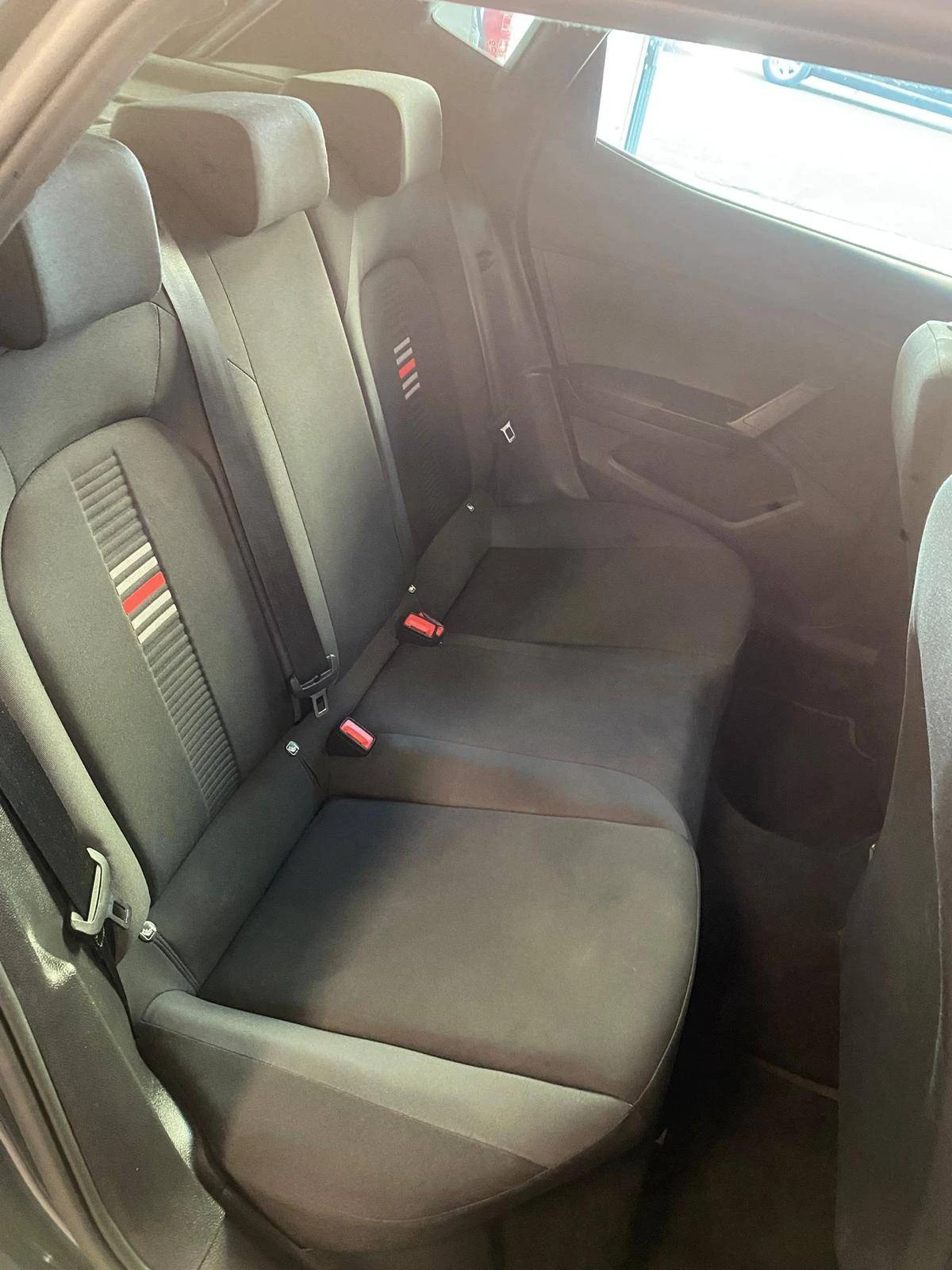 SEAT Ibiza FR 1.0 18