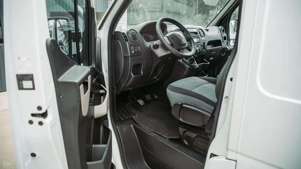 Renault Master 2.3 DCI L2H2 6