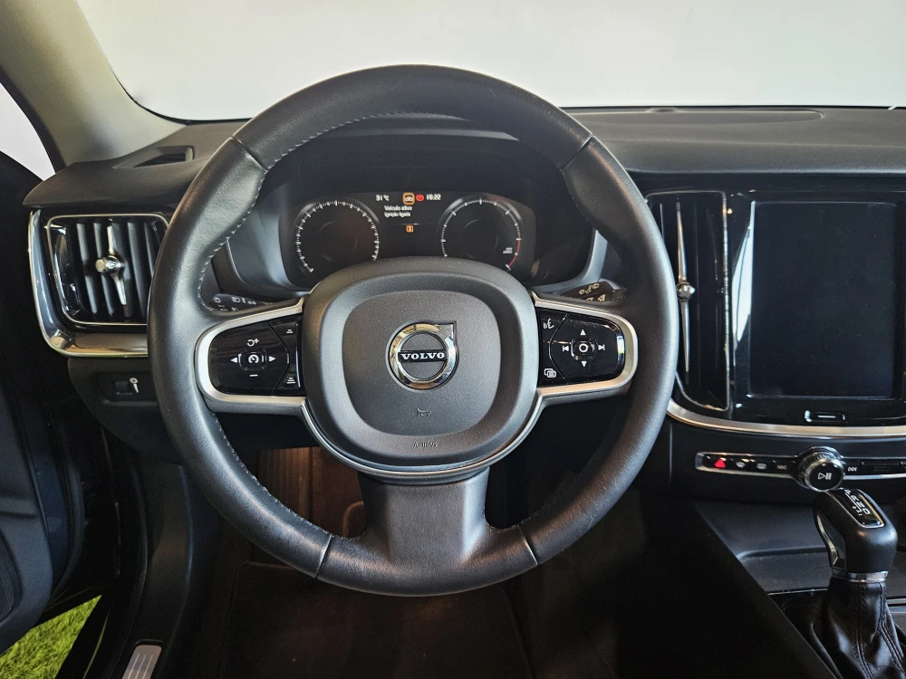 Volvo V60 2.0 D4 INSCRIPTION GEARTRONIC 12