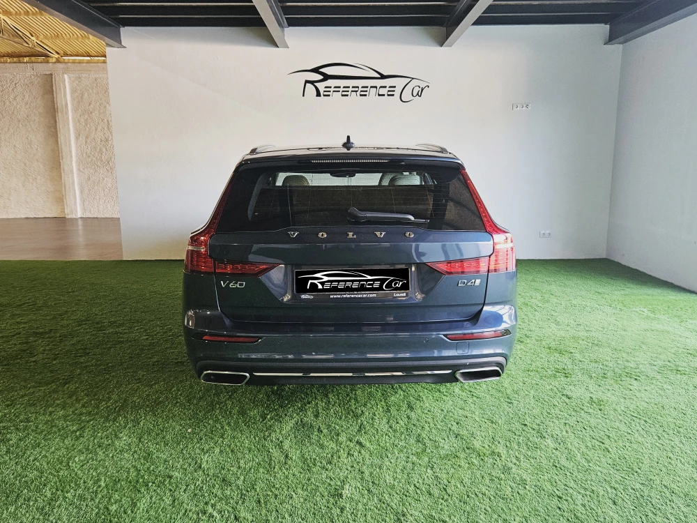 Volvo V60 2.0 D4 INSCRIPTION GEARTRONIC 5