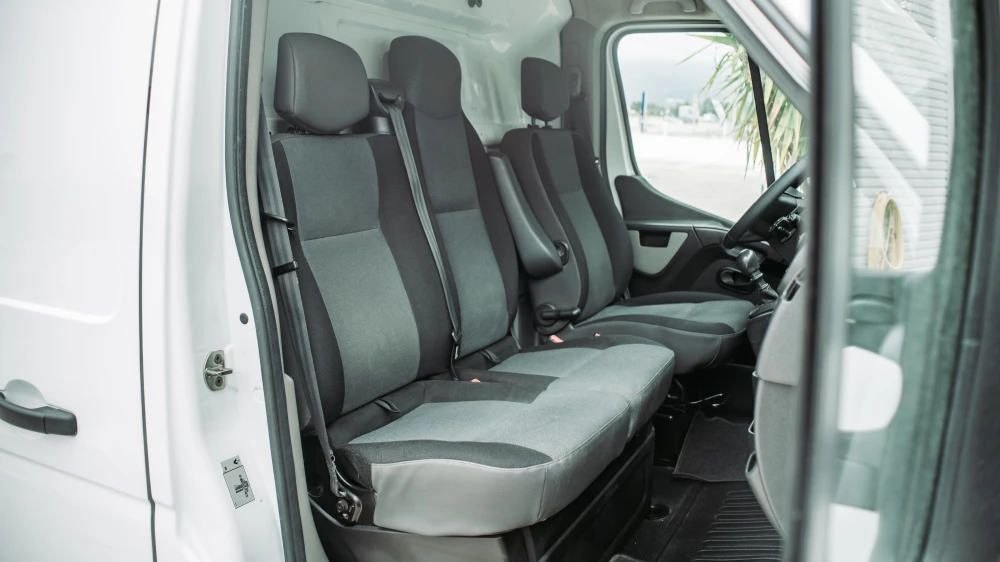 Renault Master 2.3 DCI L2H2 10