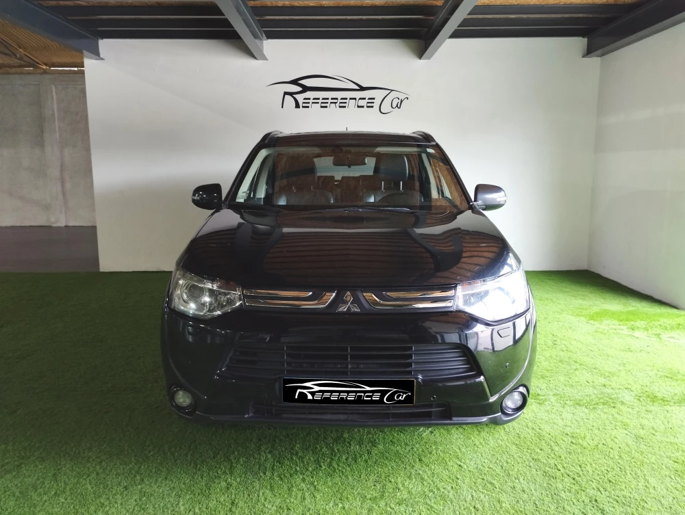 Mitsubishi Outlander 2.2 DI-D Instyle Navi 4
