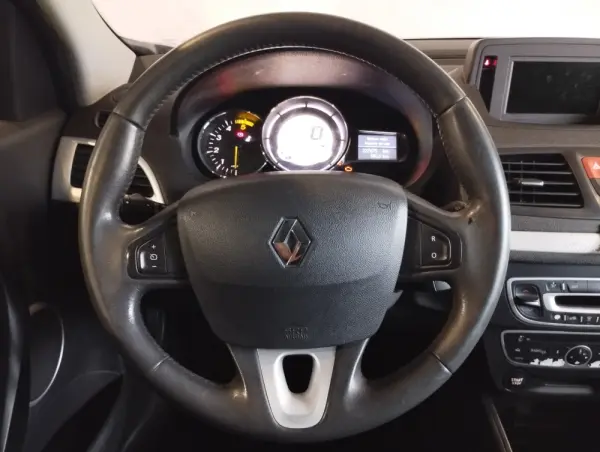 Renault Mégane Sport Tourer 1.5 DCI 110CV LIMITED 12