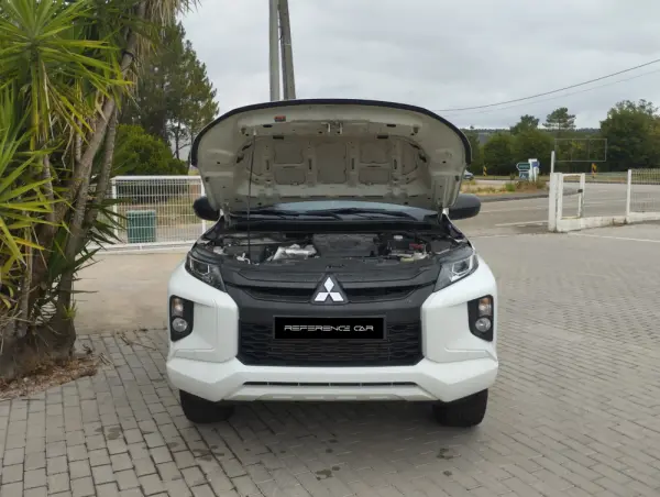 Mitsubishi L200 2.3 DI-D Space Cab Invite 4WD 22