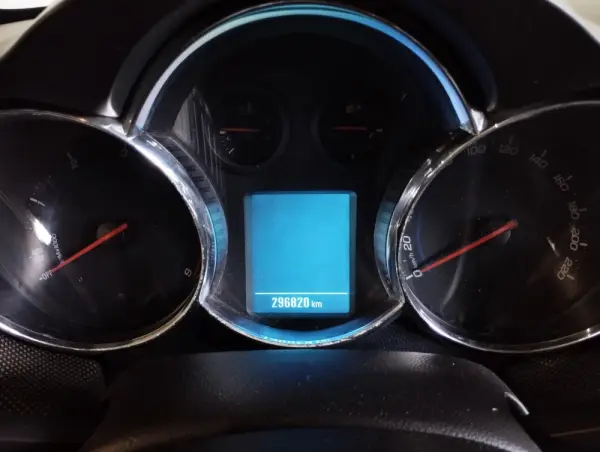 Chevrolet Cruze SW 1.7 VCDi LT 11