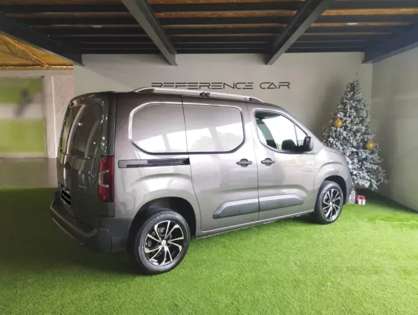 Peugeot Partner 1.5 Blue-HDI Premiun 3Lug 2