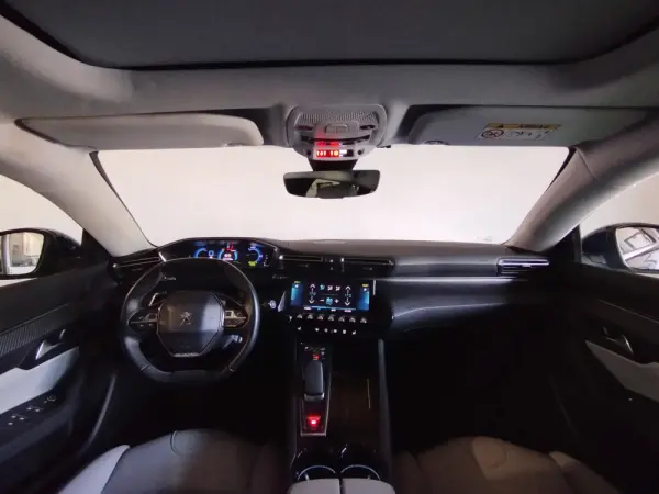 Peugeot 508 SW 1.6 Hybrid Allure e-EAT8 10