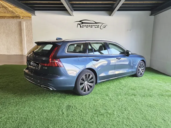 Volvo V60 2.0 D4 Inscription Geartronic 2
