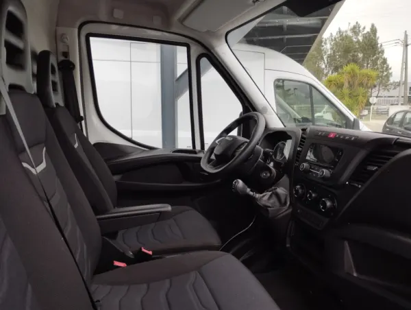 Iveco Daily 35S12V 4