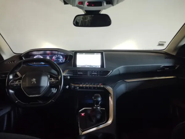 Peugeot 3008 1.5 BlueHDi Active 7