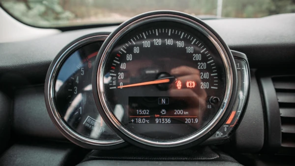 MINI 5 Portas One D 11