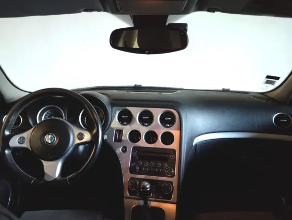 Alfa Romeo 159 1.9 JTDM 16V 150 CV 7