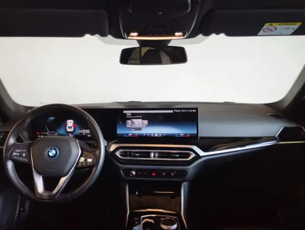 BMW i4 eDrive 35 7