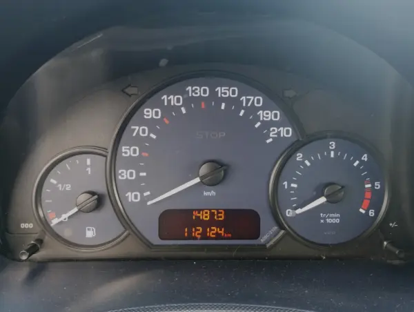 Peugeot 1007 1.4 HDI Trendy 11