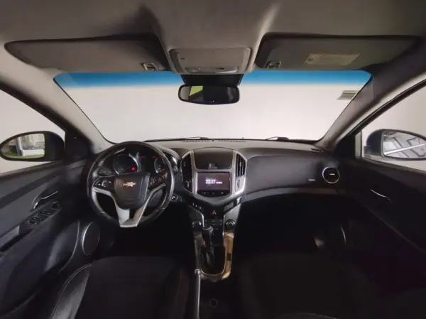 Chevrolet Cruze SW 1.7 VCDi LT 10