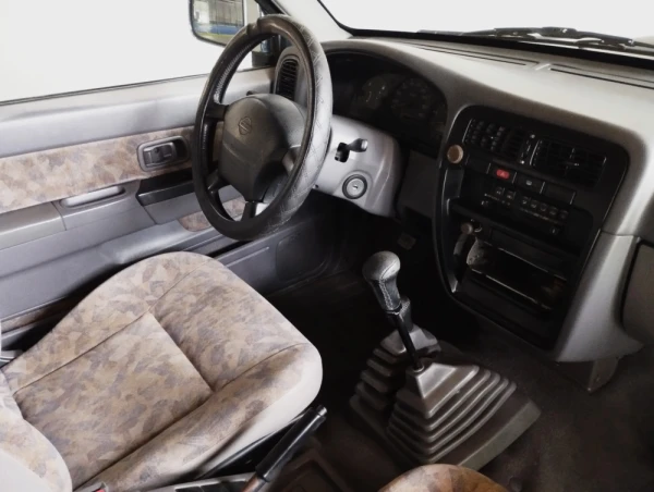 Nissan Navara D22 Cabine Dupla 4X4 17