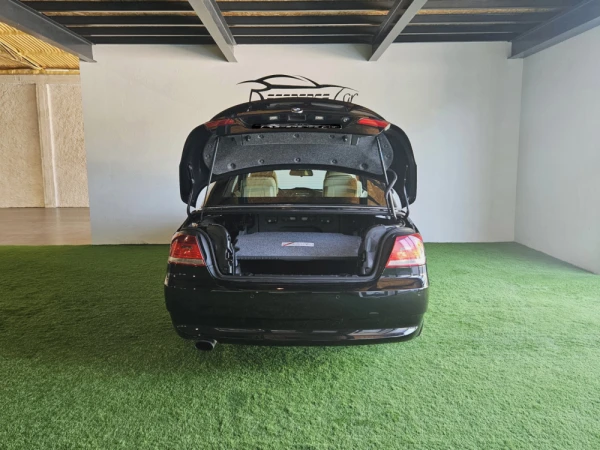 BMW 320 i Cabrio 6