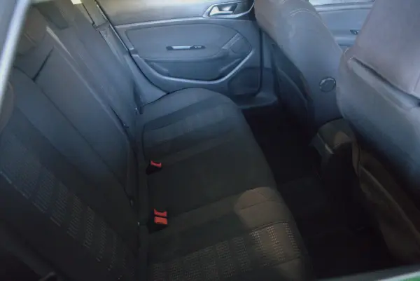 Peugeot 308 SW 1.6 HDI ALLURE 9