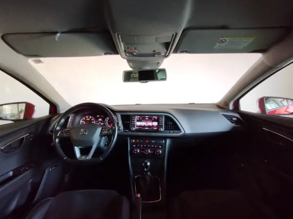 SEAT Leon 1.4 TSI FR 120CV 10