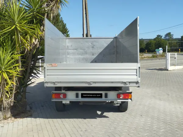 Peugeot Boxer 2.2 BLUE HDI ( CX CARGA BASCULANTE TRASEIRA) 4