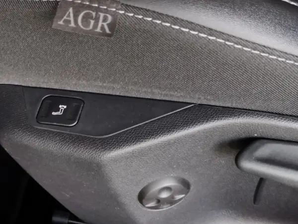 Opel Astra 1.6 T PHEV Elegance 19