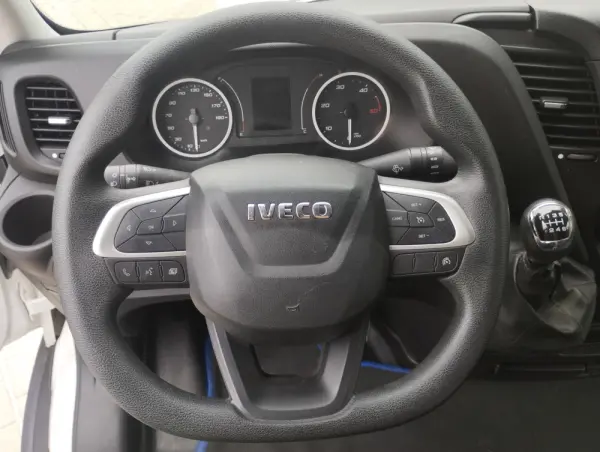 Iveco Daily 35S12V 12