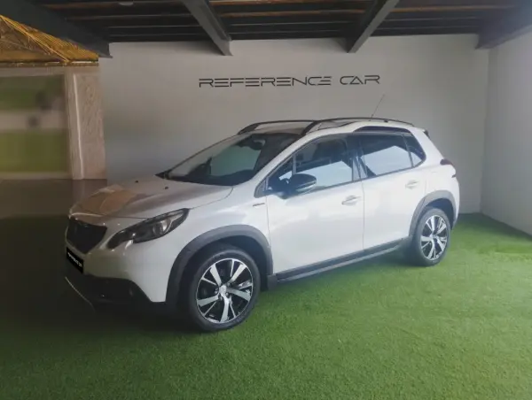 Peugeot 2008 1.2 PureTech GT Line 6