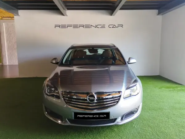 Opel Insignia Sports Tourer 2.0 CDTI Executive 140cv 3