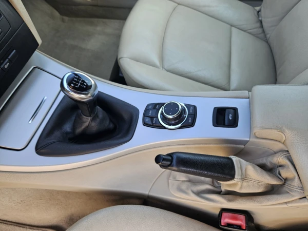 BMW 320 i Cabrio 20
