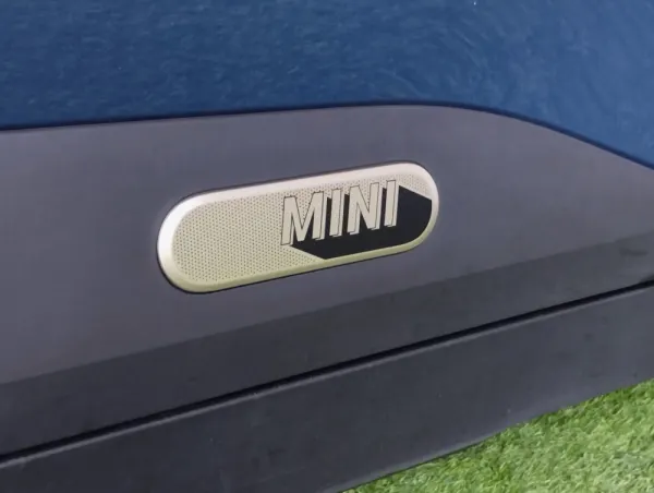 MINI Aceman SE Favoured M 24